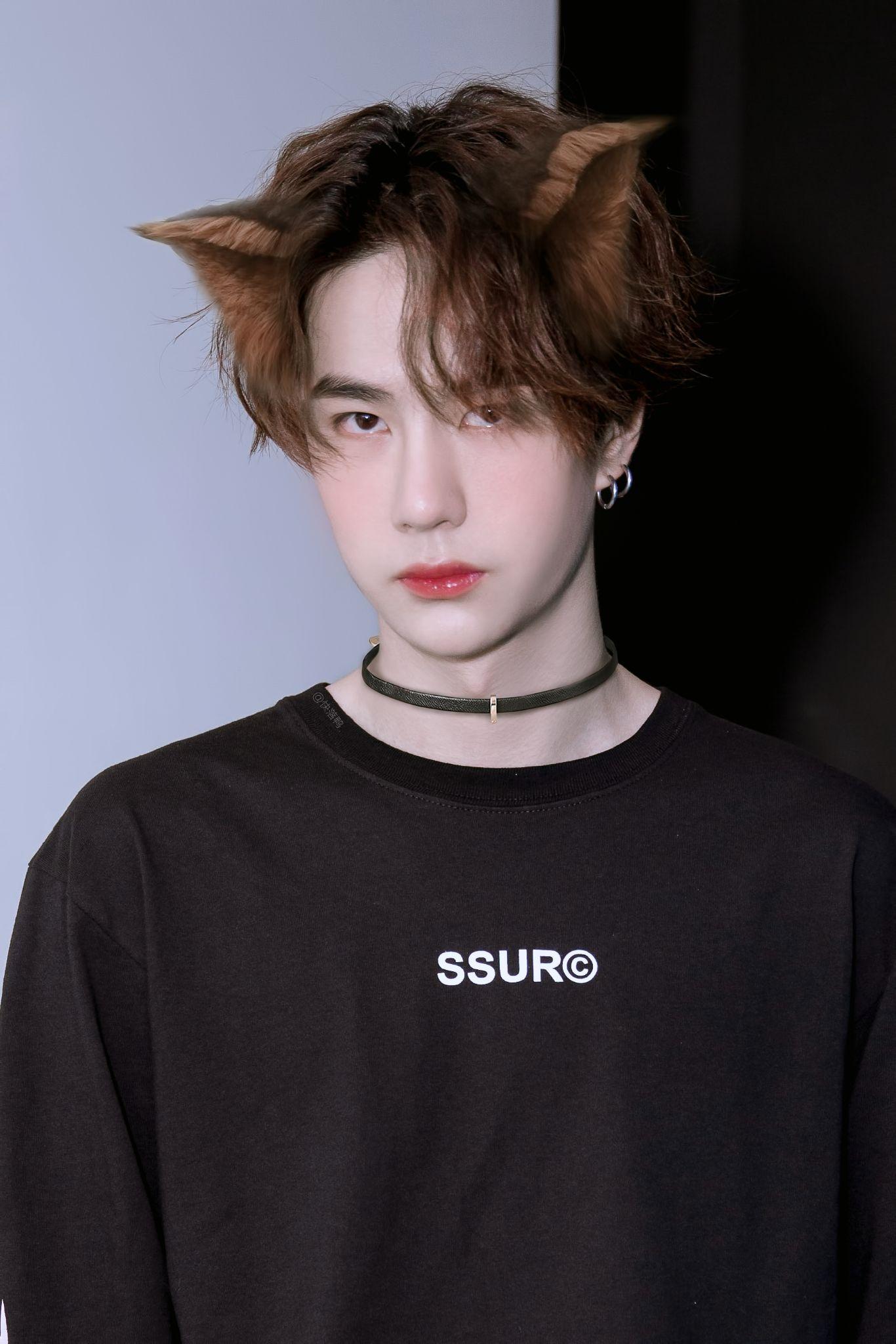 有王一博的高清无水印壁纸吗? - 知乎