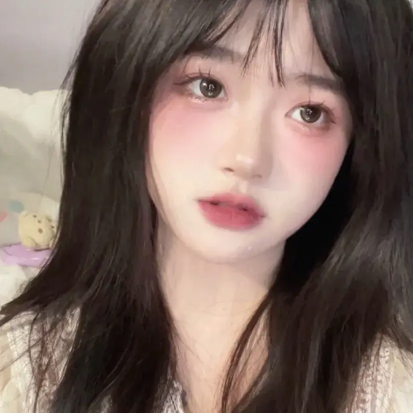 有没有又纯又欲的类似头像