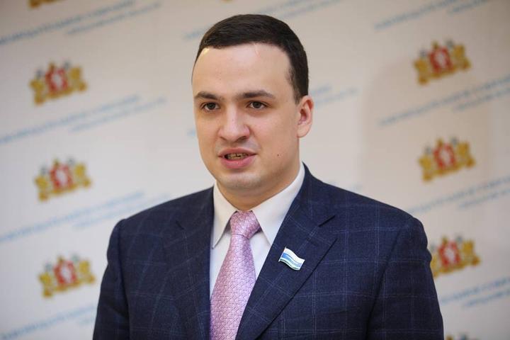 英国国际骗子richardchaplain大家要警惕了