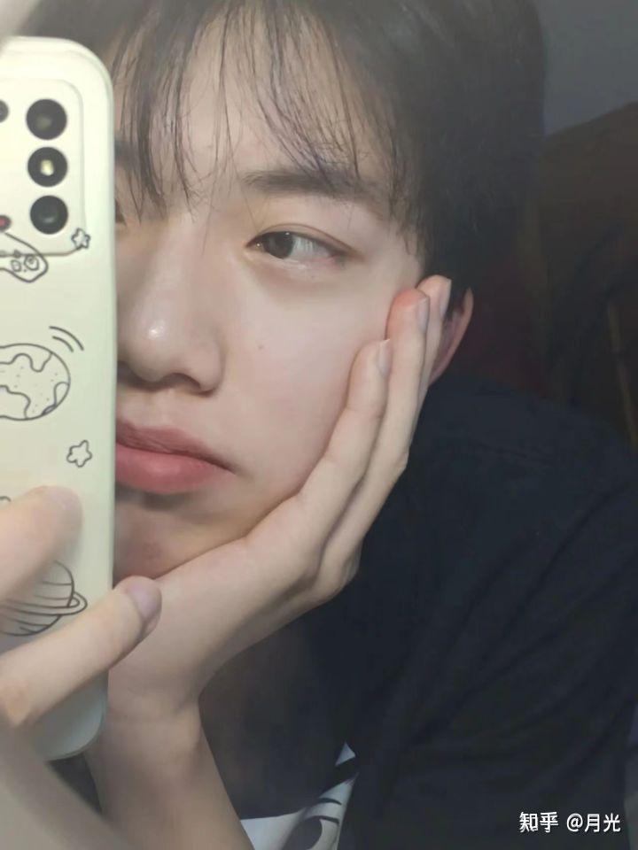 长相普通的男生该怎么做才能变帅? - 知乎